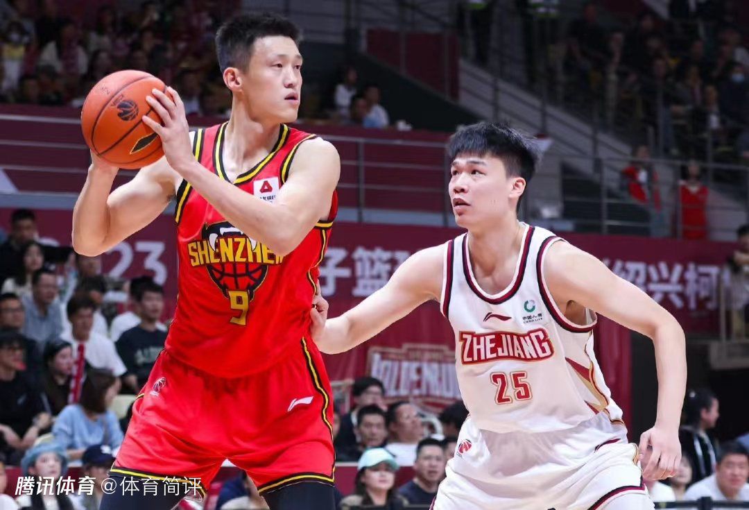 面无表情的说道：这一切都是她咎由自取，也怨不得别人。